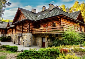 Front of property - Hotel 365 (Kielce)