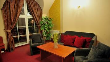 Junior Apartment | Living area