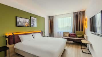 Standard Room, 1 King Bed