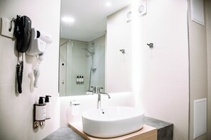 Bathroom - Hotel Antea Sozopol – By The Sea (Sozopol)