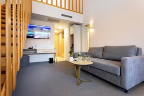 Egyptian cotton sheets, premium bedding, memory foam beds, minibar - Hotel Antea Sozopol – By The Sea (Sozopol)
