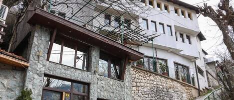 Voorkant van accommodatie