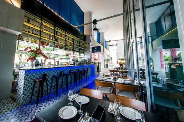 Dining - Park Avenue Changi (Singapore)