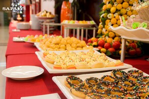 Tägliches Frühstücksbuffet (130000 VND pro Person)