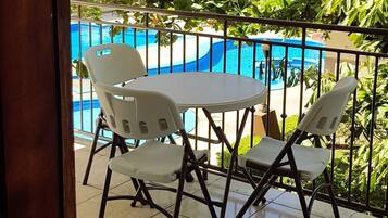 Superior Villa, 2 Bedrooms, 2 Bathrooms, Garden View | 1 bedroom, in-room safe, free WiFi, bed sheets