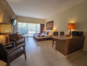 Studio, Kitchenette, Ground Floor - Hotel Royal Tahitien (Pirae)