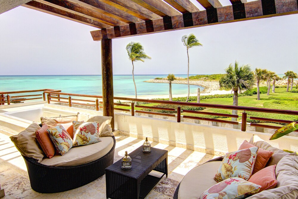 Punta Palmera Cap Cana by Essenza Retreats 4