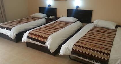 Delilah Hotel