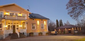 Front of property - Långshyttans Brukshotell (Langshyttan)