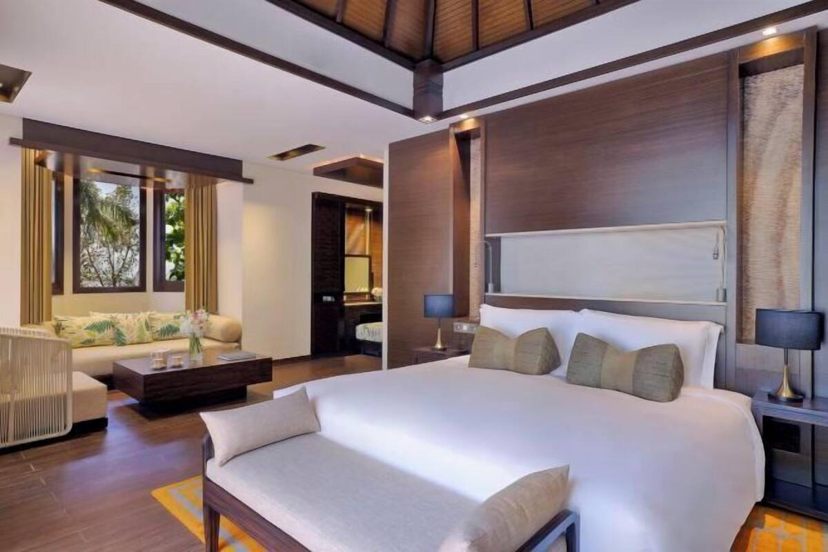 Lakens van Egyptisch katoen, luxe beddengoed, een minibar