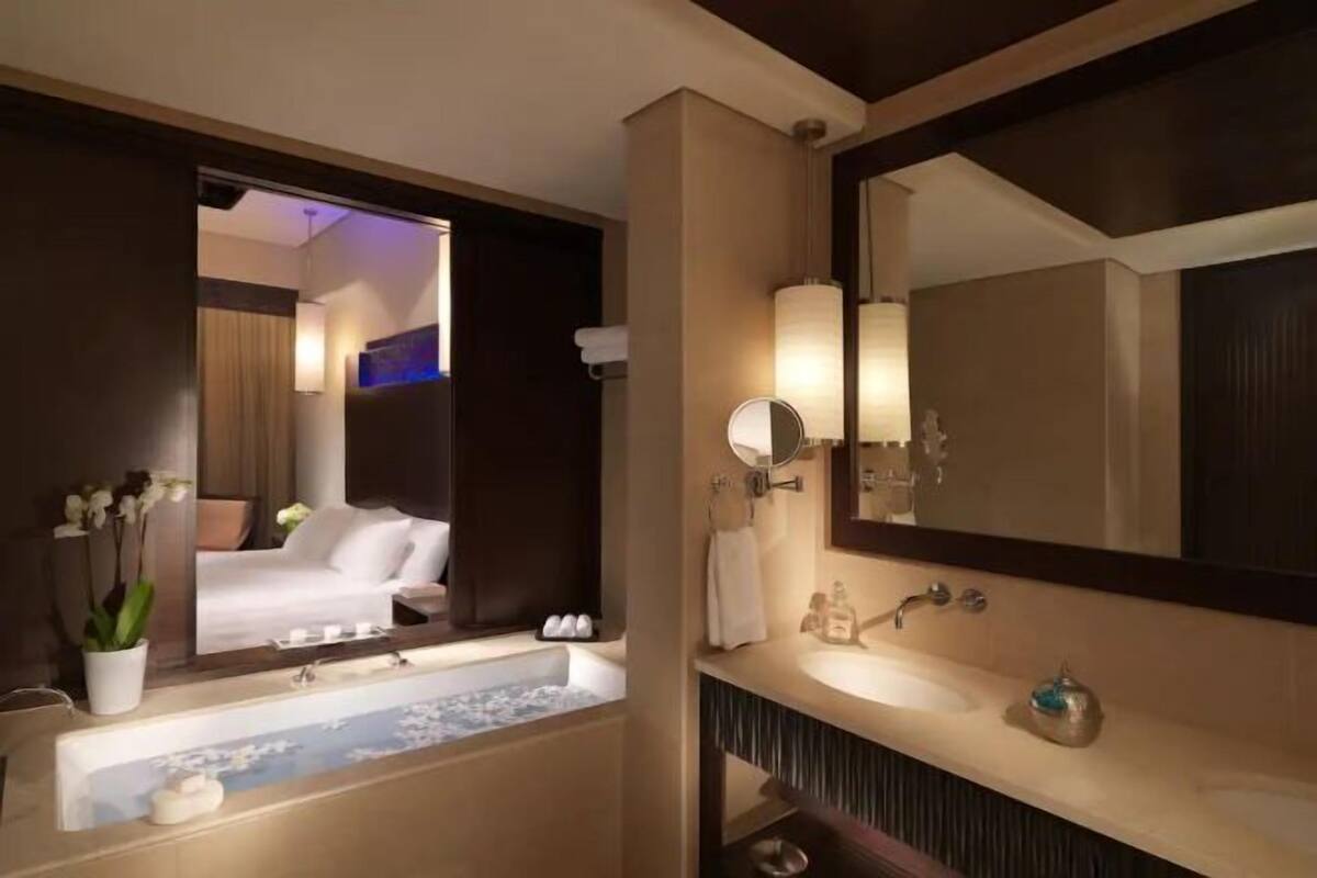 Bagno | Doccia, soffione a pioggia, set di cortesia gratuito, asciugacapelli