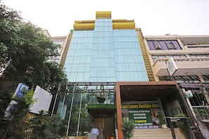 Front of property - JRD Luxury (New Delhi)