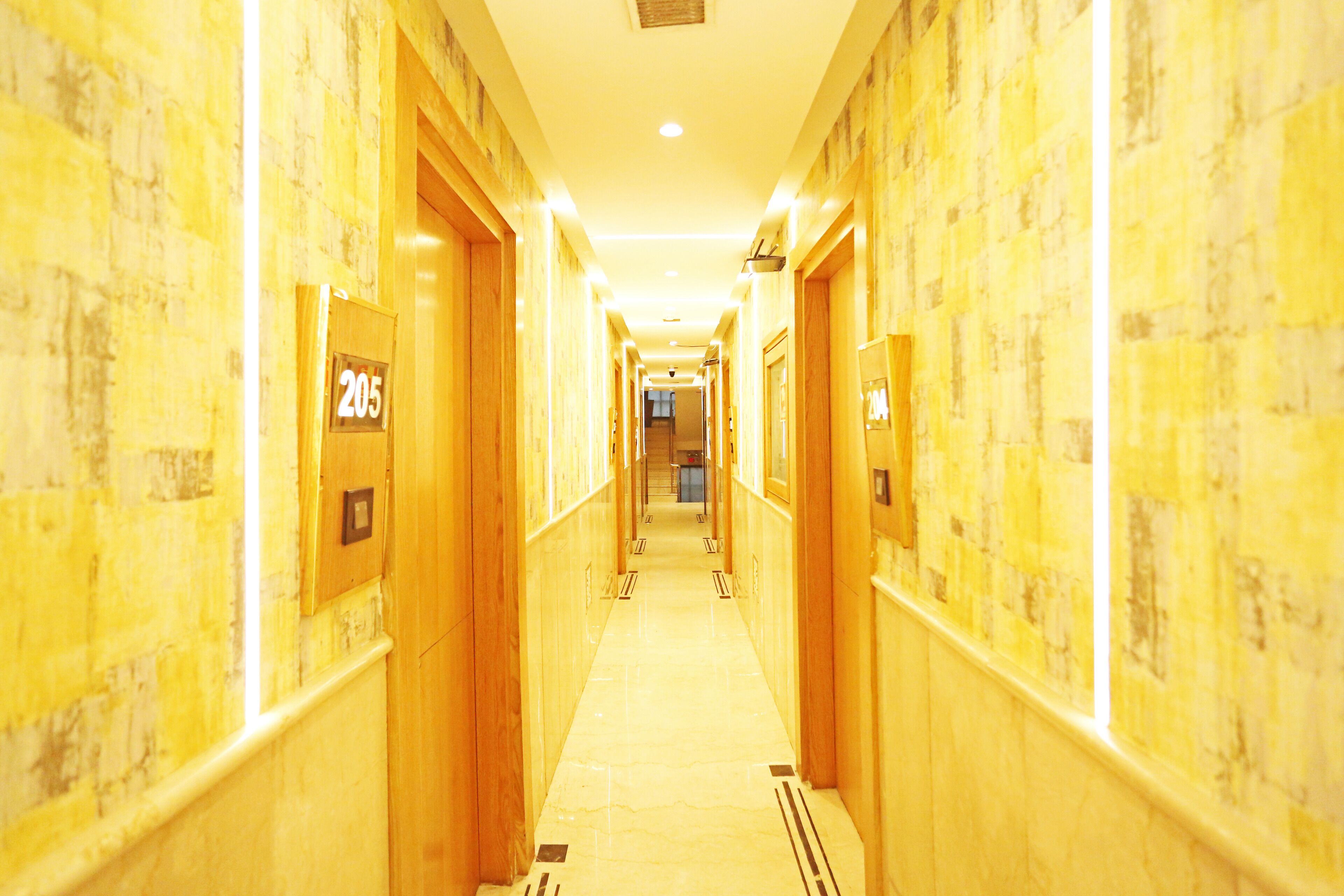 Photo - JRD Luxury-Business Hotel
