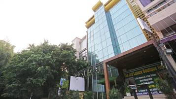 Fachada da propriedade