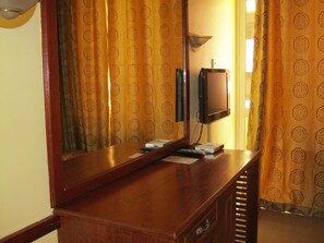 Room amenity - Iris Hotel (Dar es Salaam)