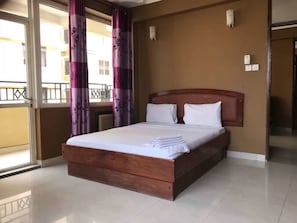 Two Bedrooms Apartment | Roupas de cama premium