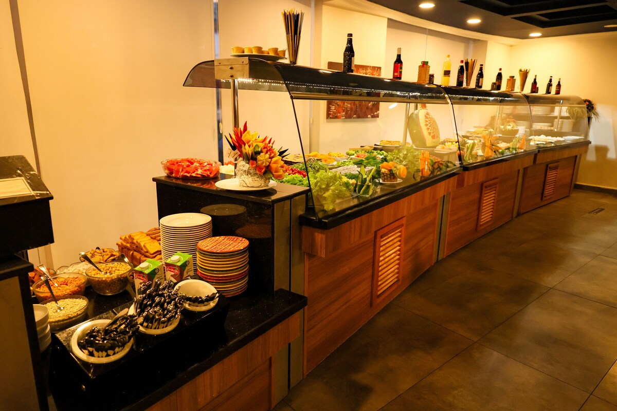 Petit d&eacute;jeuner buffet compris tous les jours