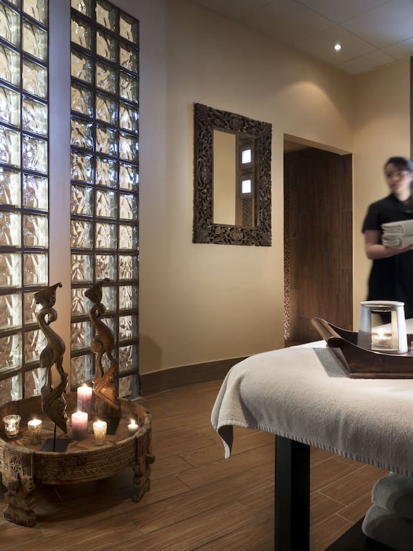 Sauna, soins corporels, soins d'aromathérapie
