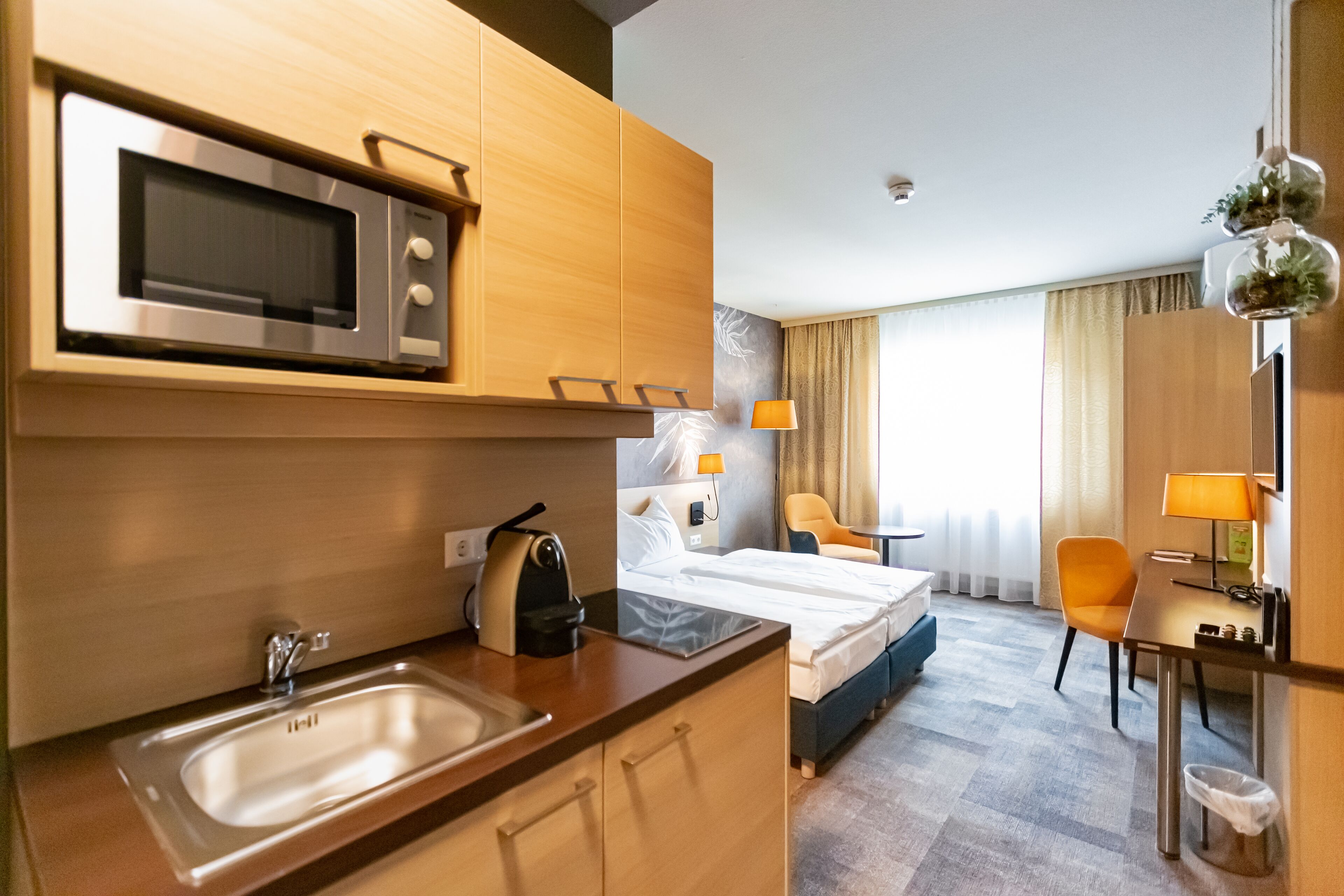 business double room | private kitchen