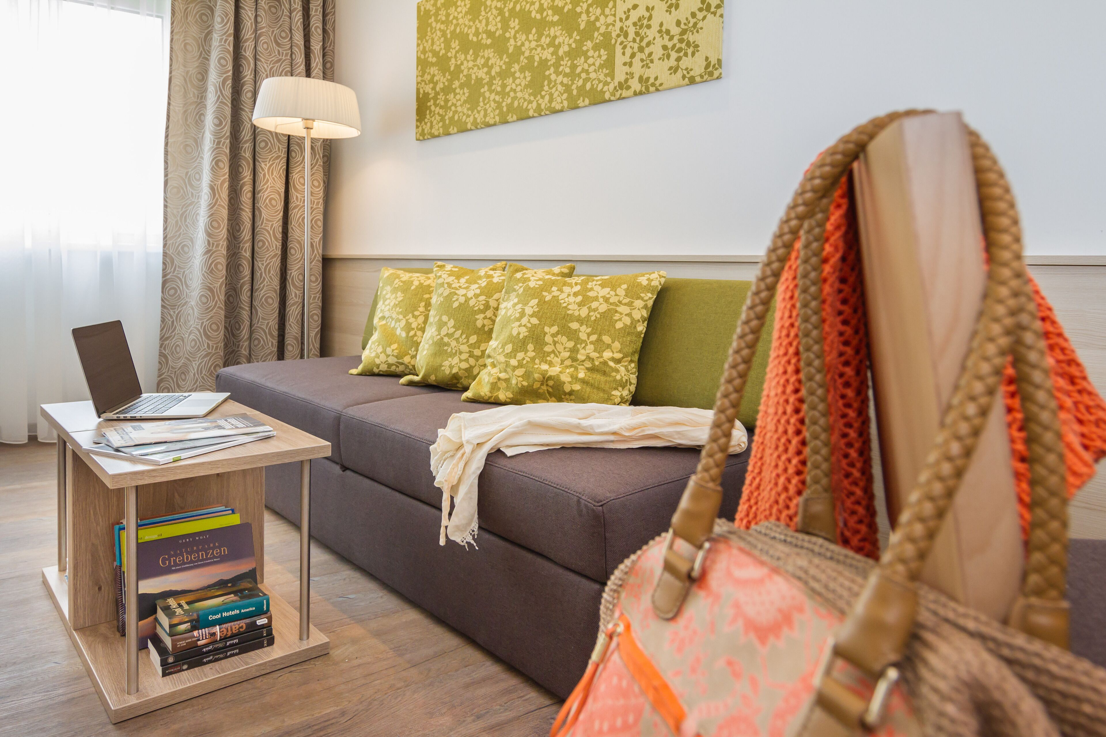 studio | living area | 32-inch led tv with satellite channels, tv