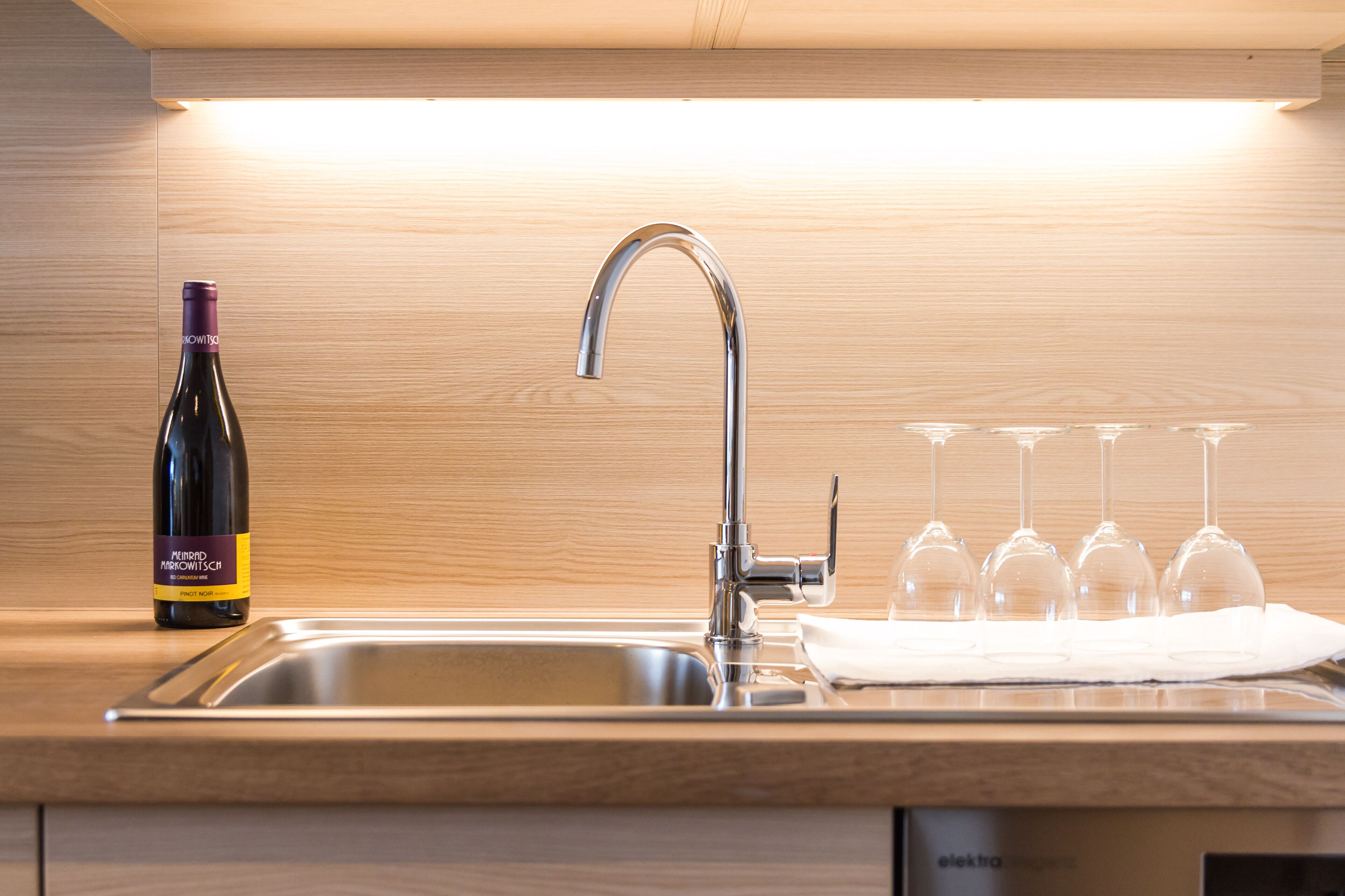 studio | private kitchen