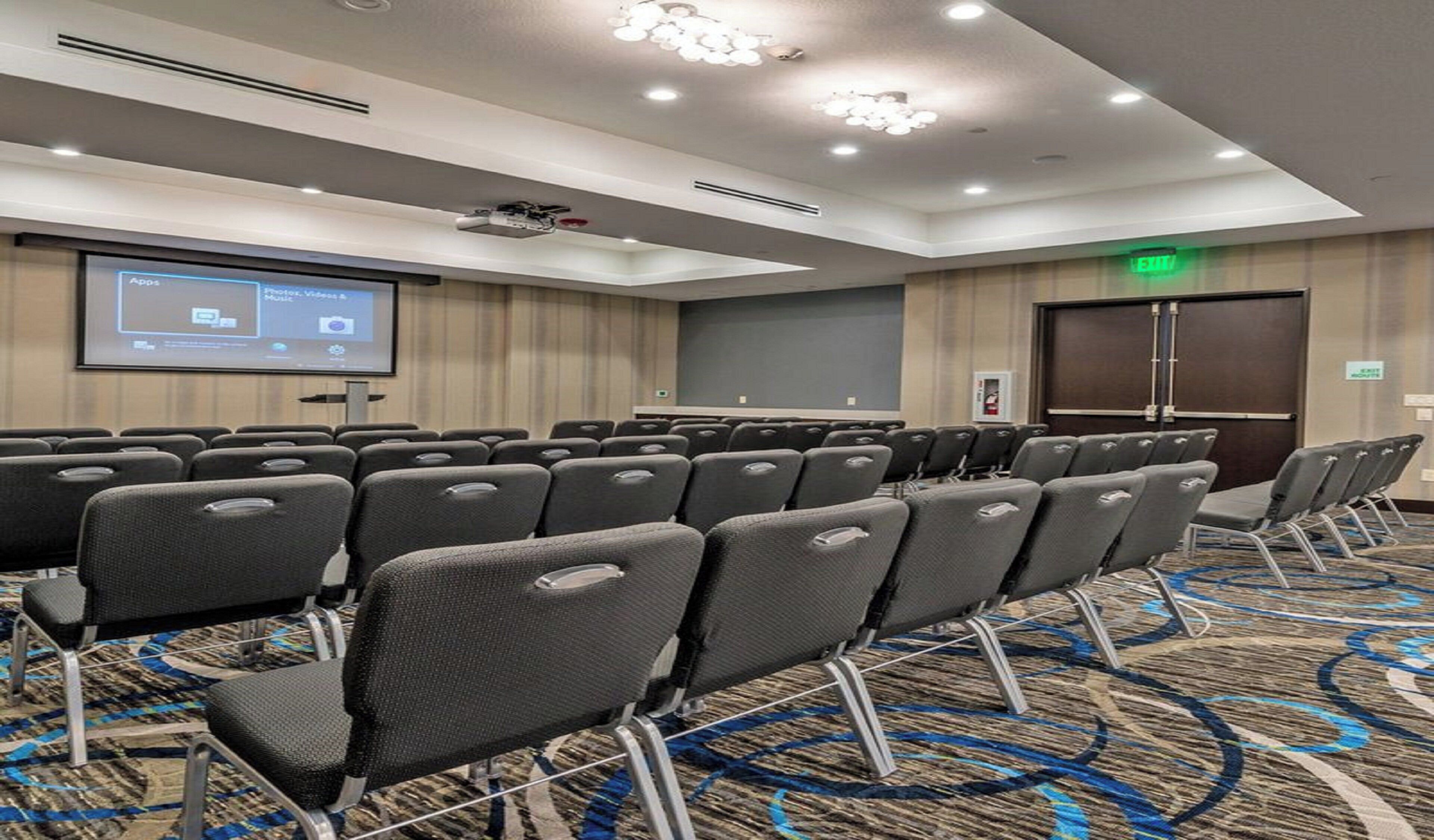 Foto - Holiday Inn Austin Airport by IHG