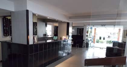 Bonne Etoile Hotel
