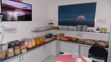 Desayuno buffet incluido todos los días