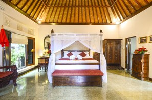 Villa (Villa Raja) | Intérieur