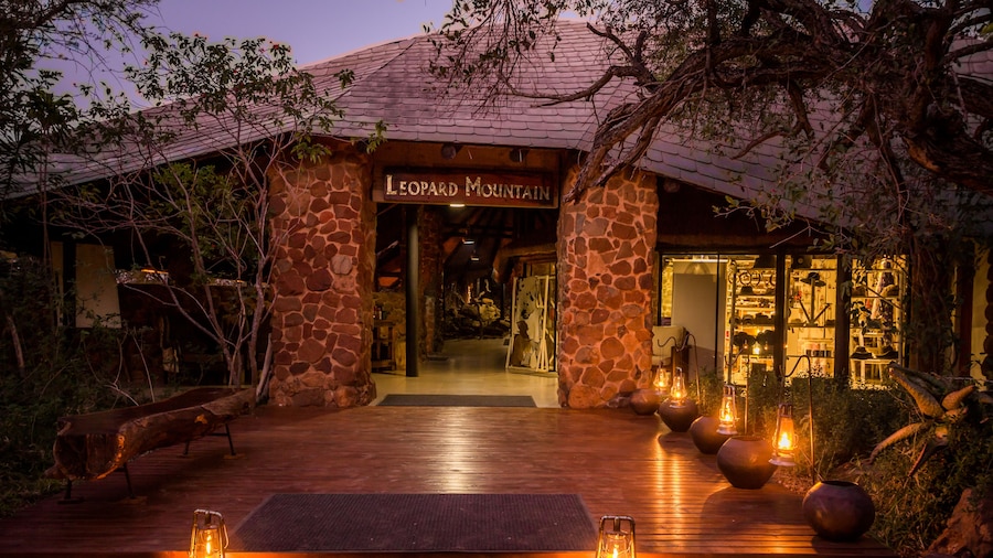 Leopard Mountain Safari Lodge