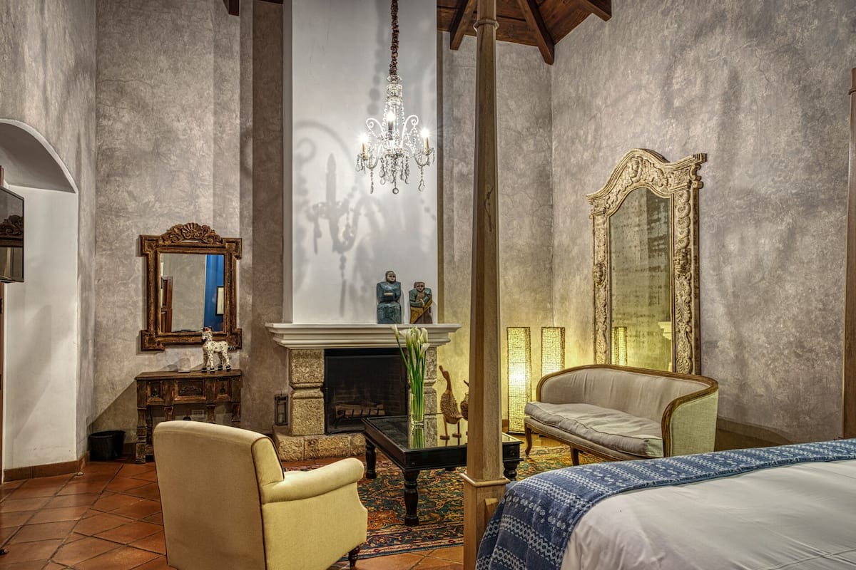 1 junior suite capuchinas | premium bedding, down duvets, pillow-top beds, in-room safe