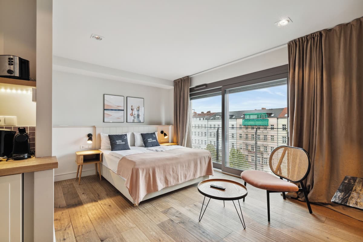 Suite S | 1 slaapkamer, individueel gedecoreerd, individueel gemeubileerd