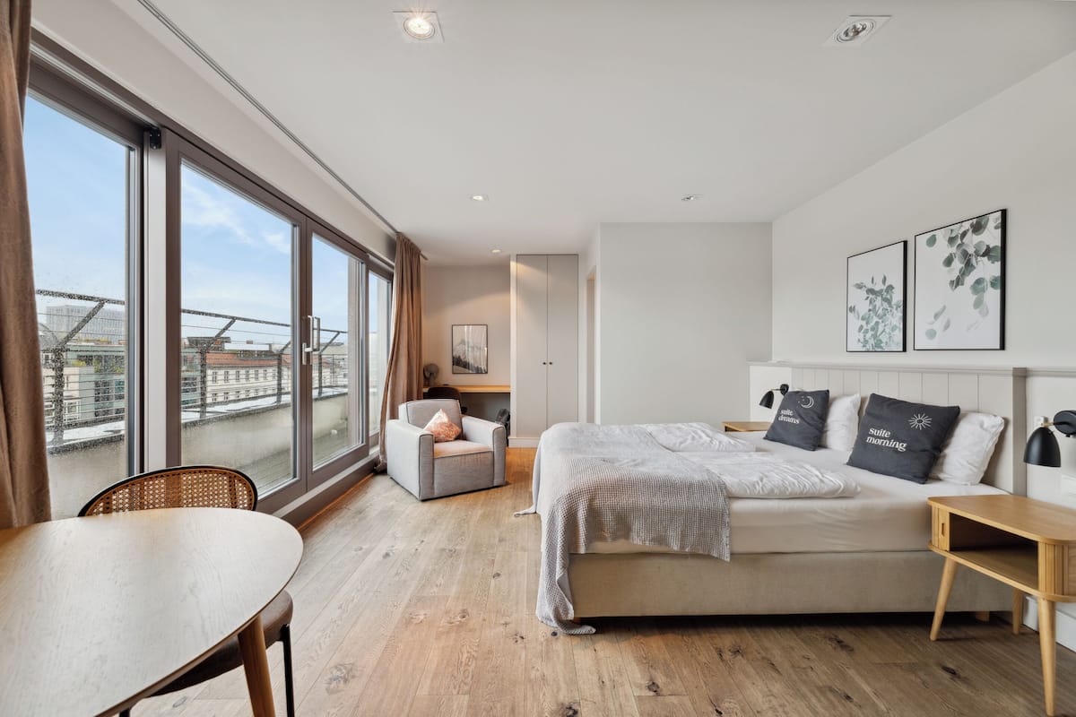 Suite M + rooftop terrace + city view | 1 slaapkamer, individueel gedecoreerd, individueel gemeubileerd