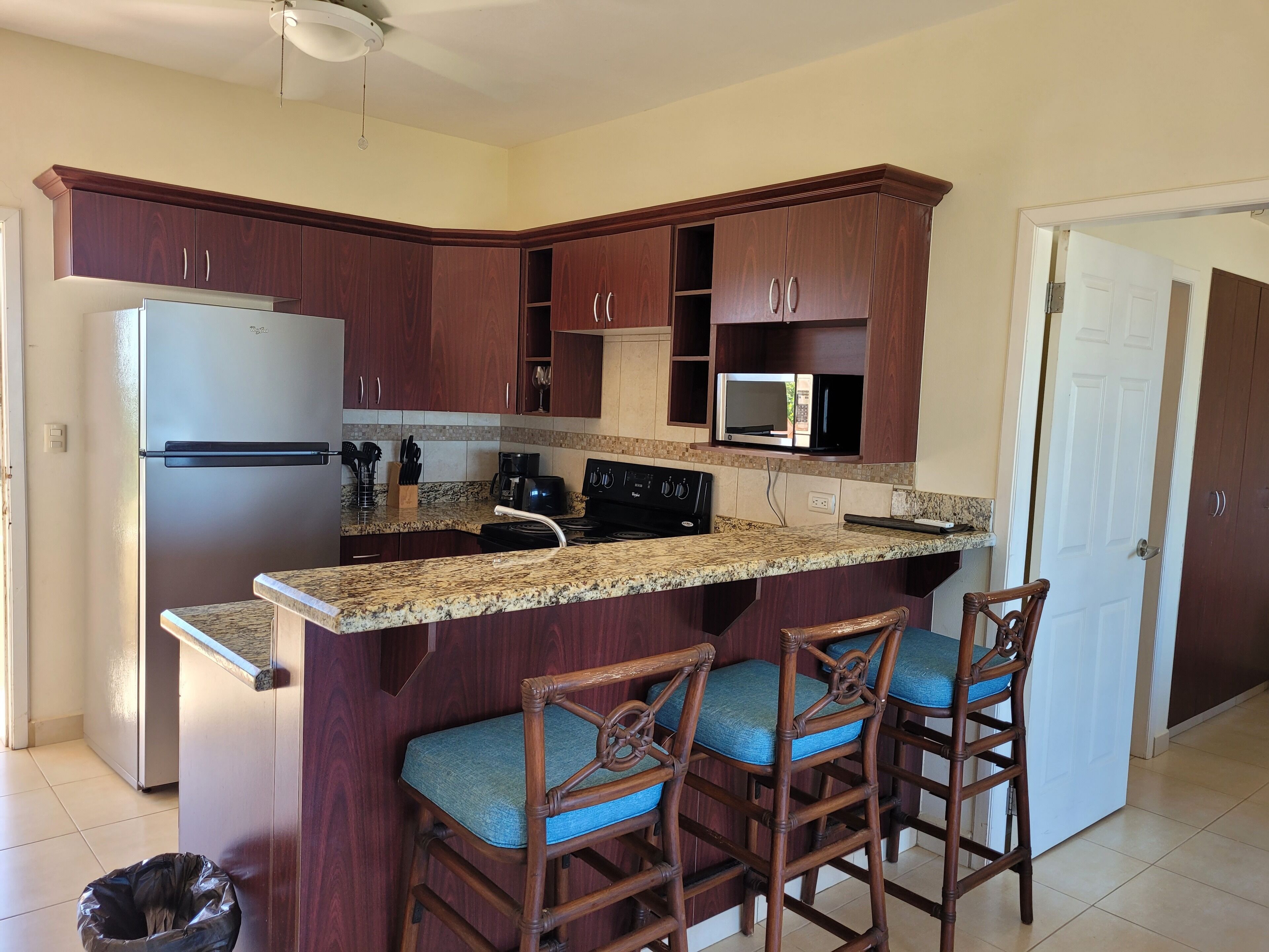 Condo, 2 Bedrooms | Private kitchen | Fridge, microwave, stovetop, coffee/tea maker