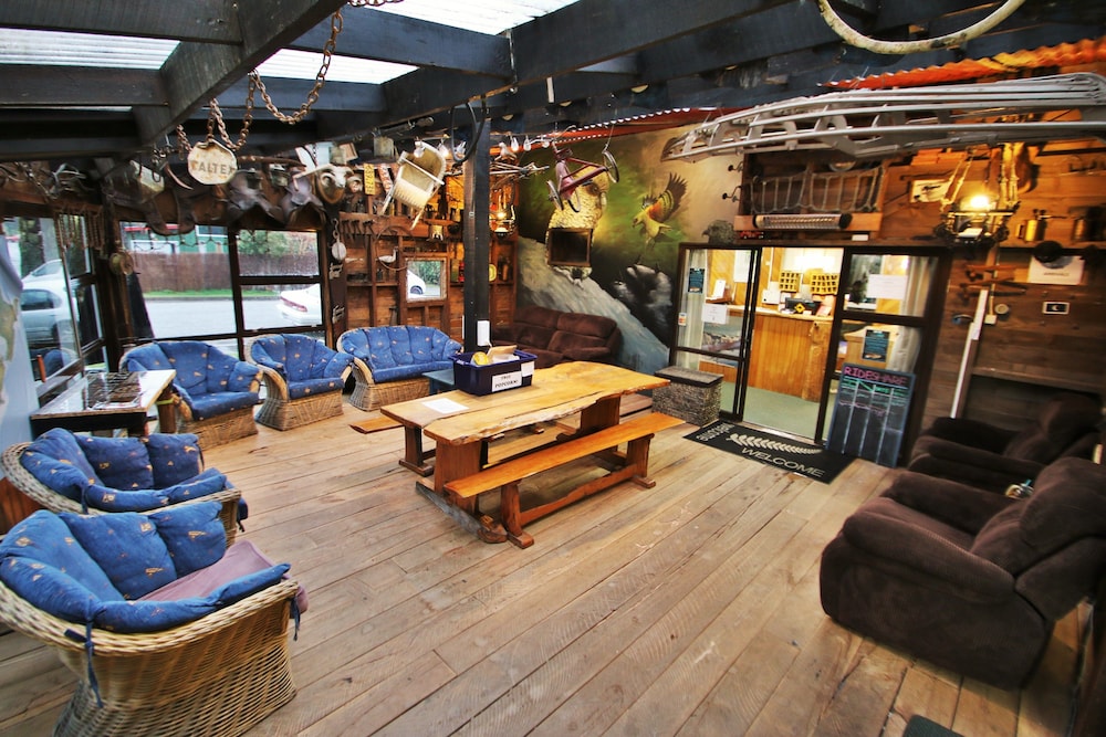 Chateau Backpackers & Motels by null