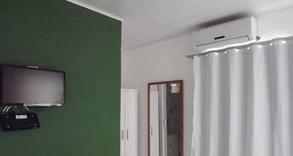 Ponta Verde Hostel e Pousada