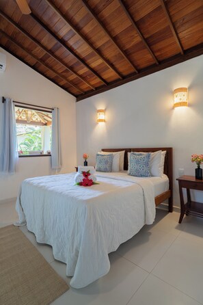 1 quarto, frigobar, cofres nos quartos, individualmente decorados