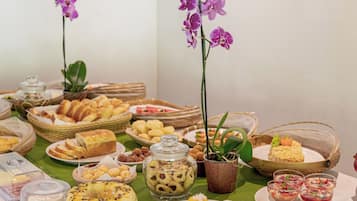 Tägliches inbegriffenes Frühstücksbuffet