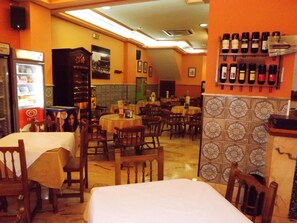 Bar (en la propiedad)