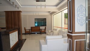 Lobby sitting area - Mitos Suit & Hotel (Alanya)