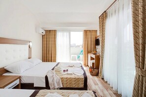 In-room safe, free WiFi - Mitos Suit & Hotel (Alanya)