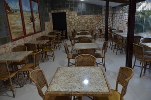 In-room dining - Hotel Des Basques (Maceió)