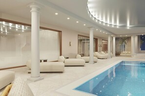 Indoor pool - Palais Coburg (Vienna)