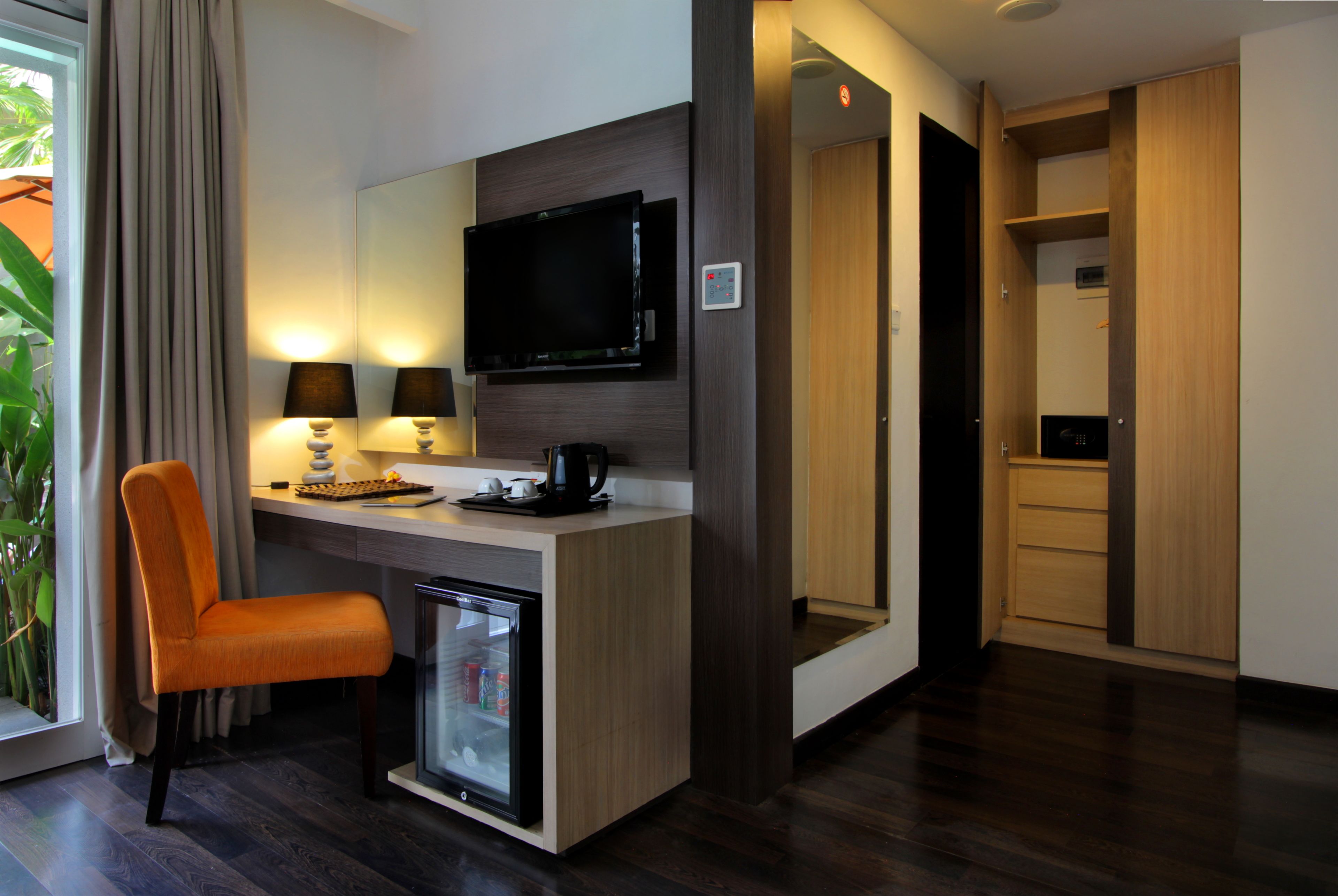1 bedroom, minibar, in-room safe, desk