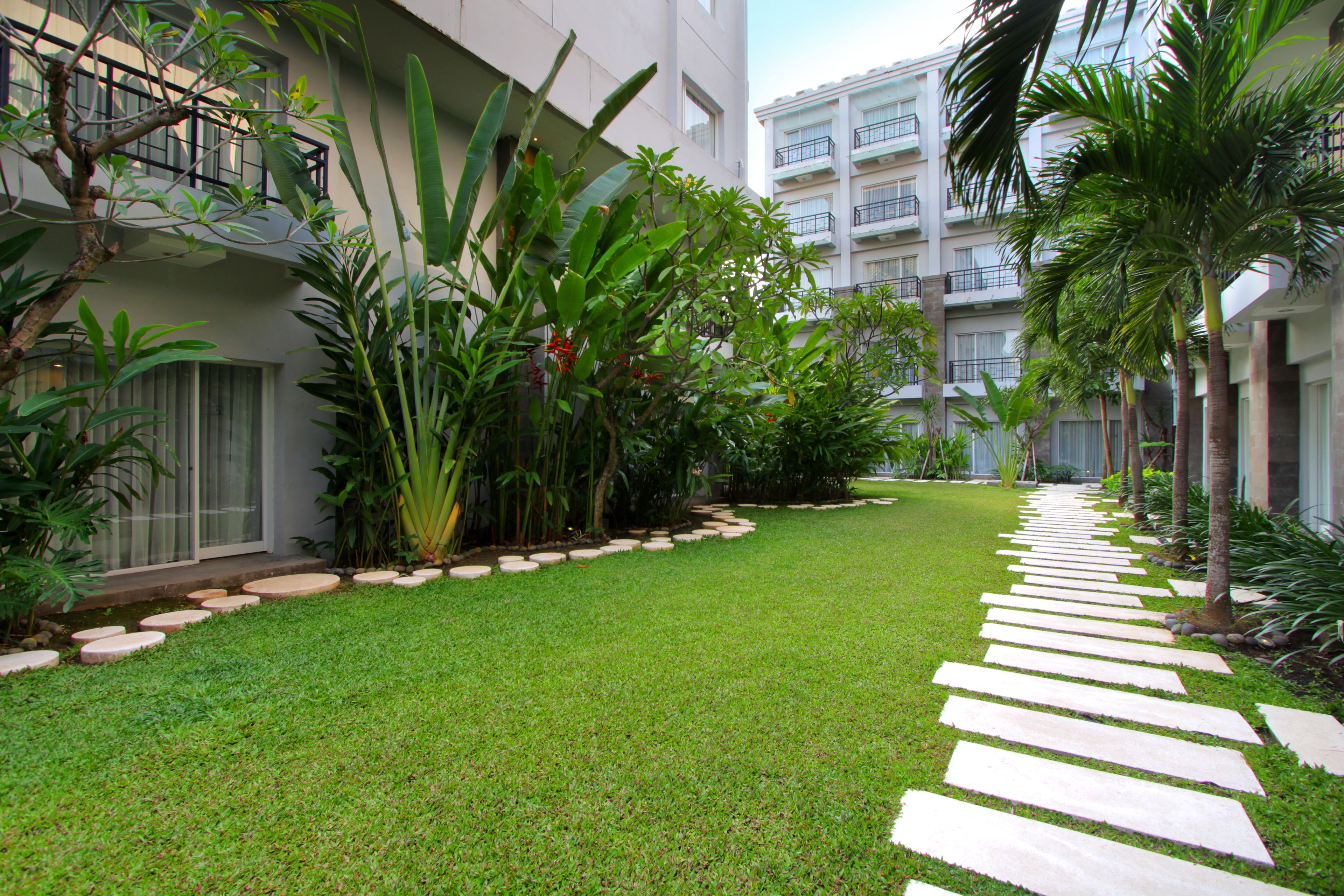 deluxe garden terrace | garden