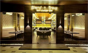 숙박 시설 입구