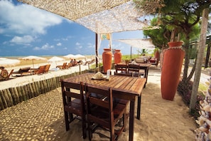 Beach bar