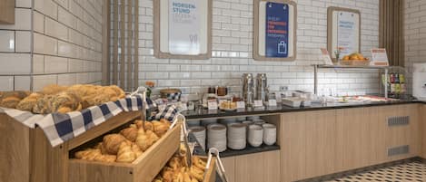Desayuno continental incluido todos los días