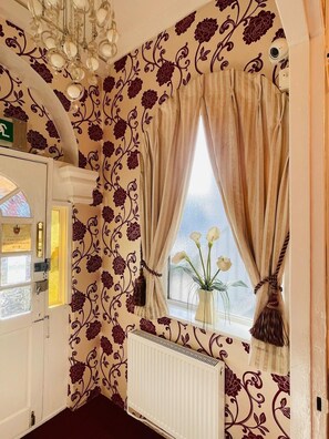 Overnatningsstedets indgangsparti