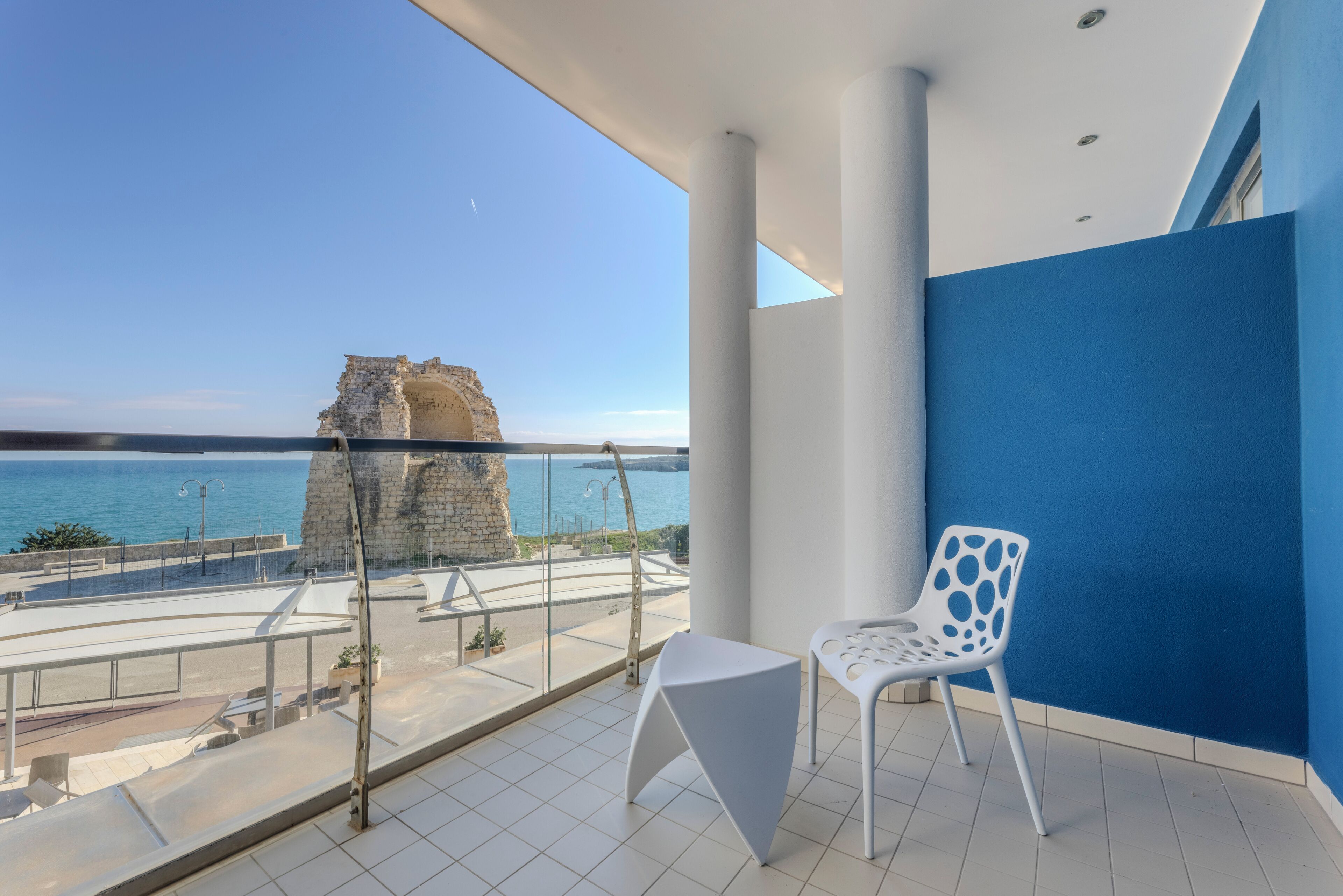 superior single room | terrace/patio